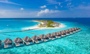 Voyage de noces aux Maldives : bien choisir son hébergement pour un séjour romantique réussi